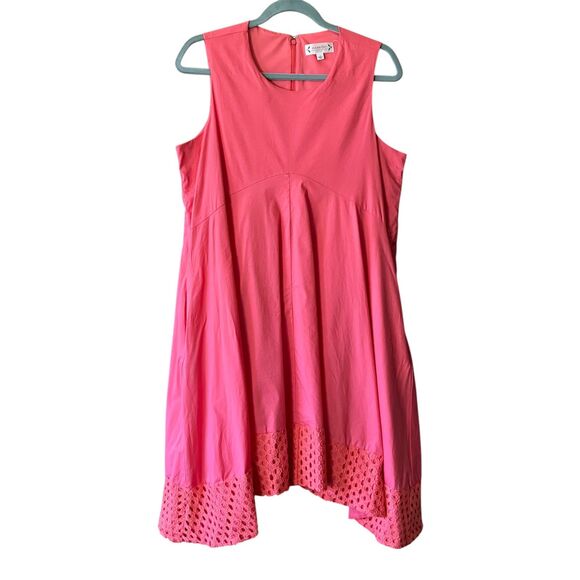 Nanette Lepore Dresses & Skirts - Nanette Lapore sunburst lace hem asymmetrical sleeveless mini dress